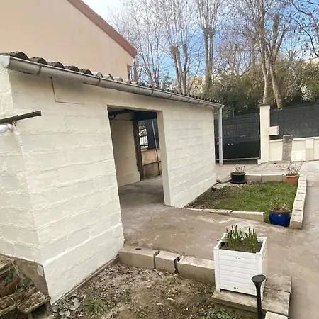 Maison Au Calme Pour 4 Pers Avec Parking A 5 Min Du Metro L7